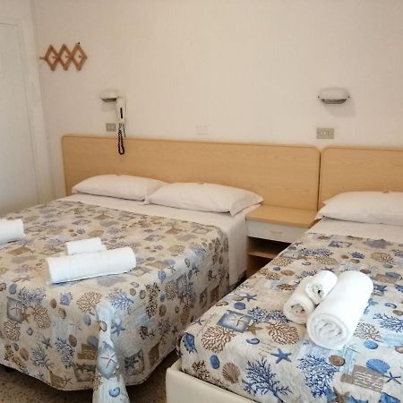 Hotel Alba Rimini Exterior foto