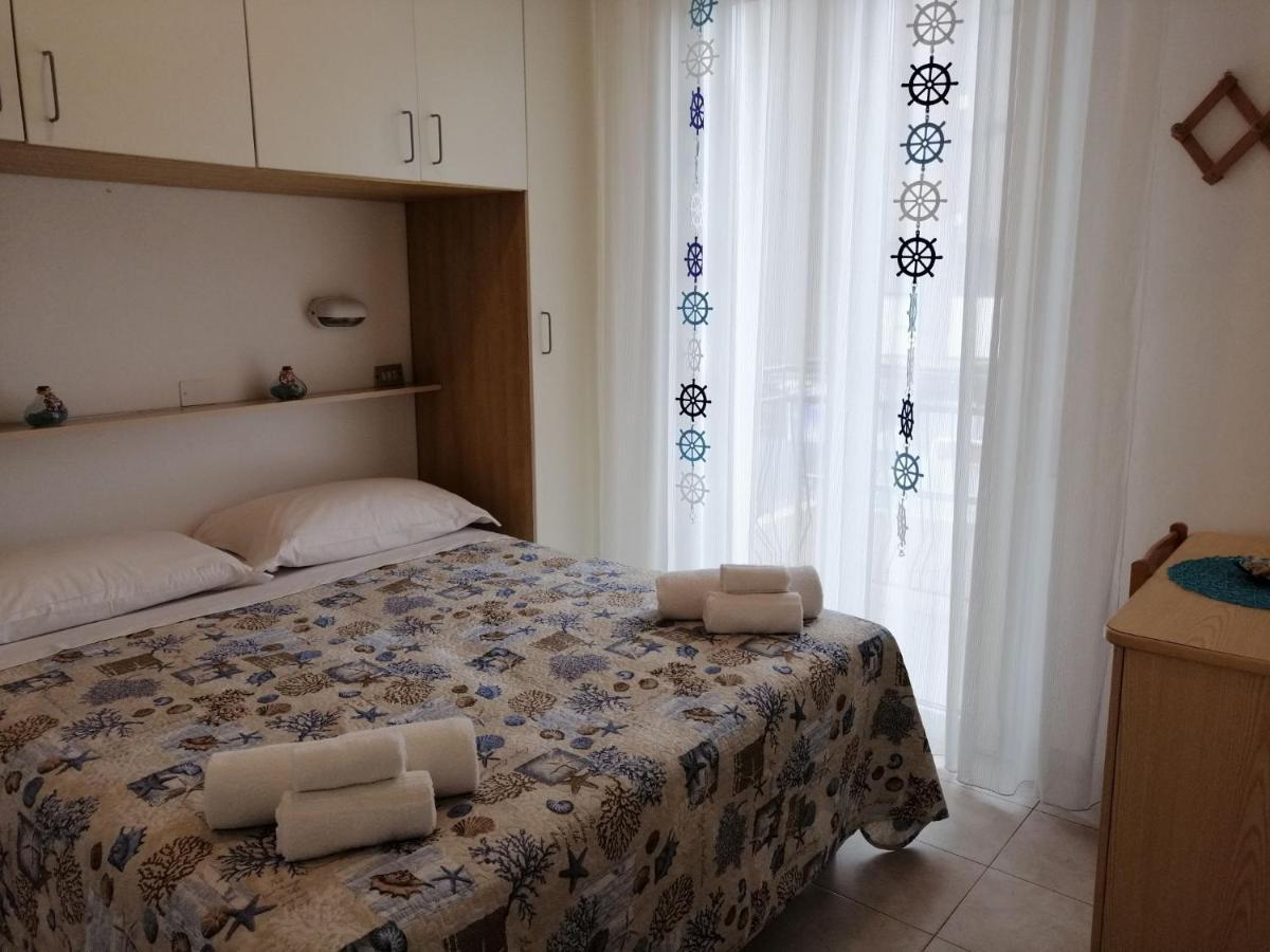 Hotel Alba Rimini Exterior foto